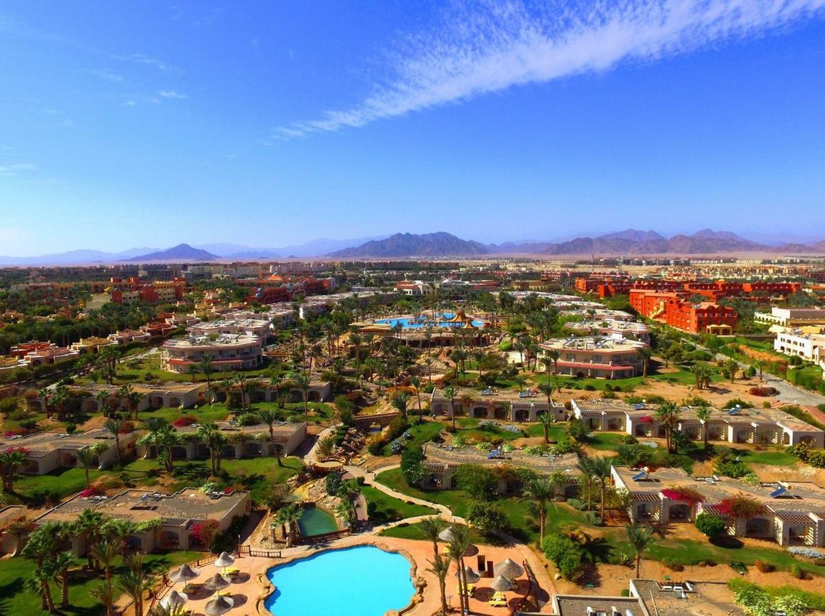 Parrotel Beach Resort Sharm el-Sheikh Bagian luar foto Aerial view of Palm Springs