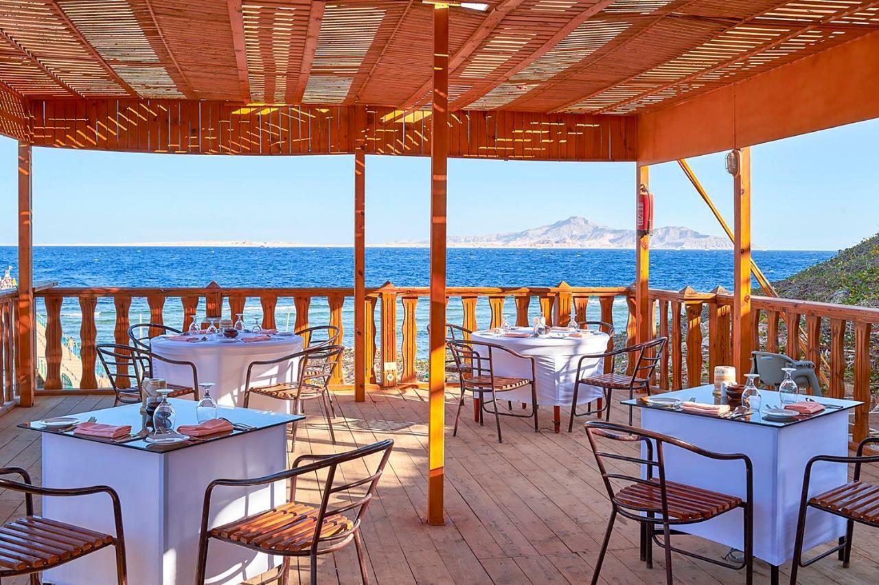 Parrotel Beach Resort Sharm el-Sheikh Bagian luar foto Restaurant in Egypt