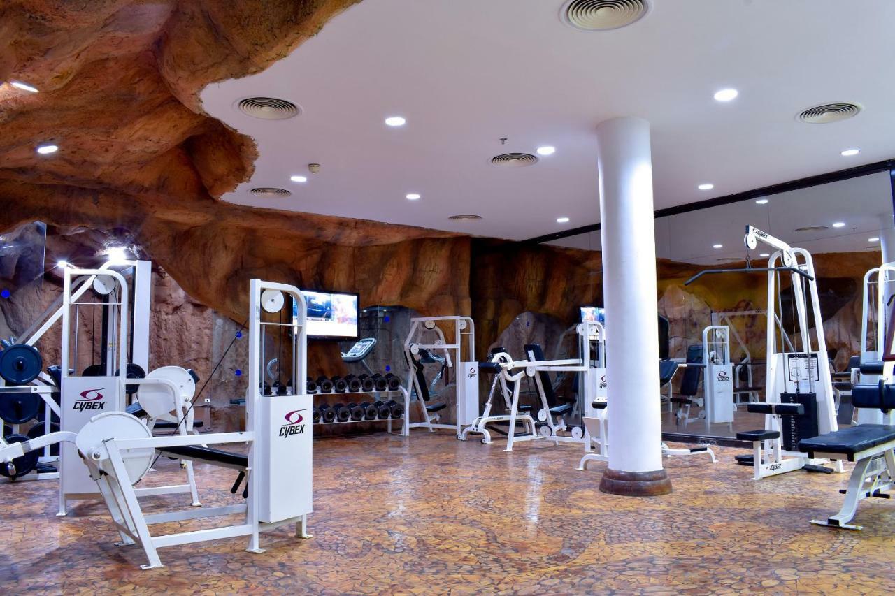 Parrotel Beach Resort Sharm el-Sheikh Bagian luar foto The gym at the hotel